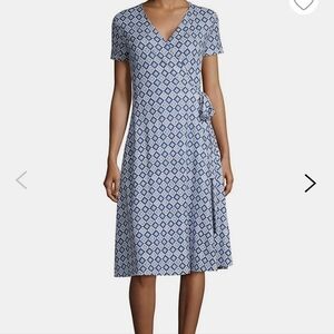 Weekend Max Mara Peirak Blue and White Tile Printed Wrap Dress Size Small